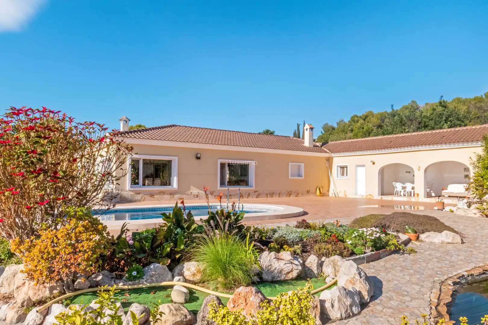 Xalet amb piscina en venda a Altea ciudad