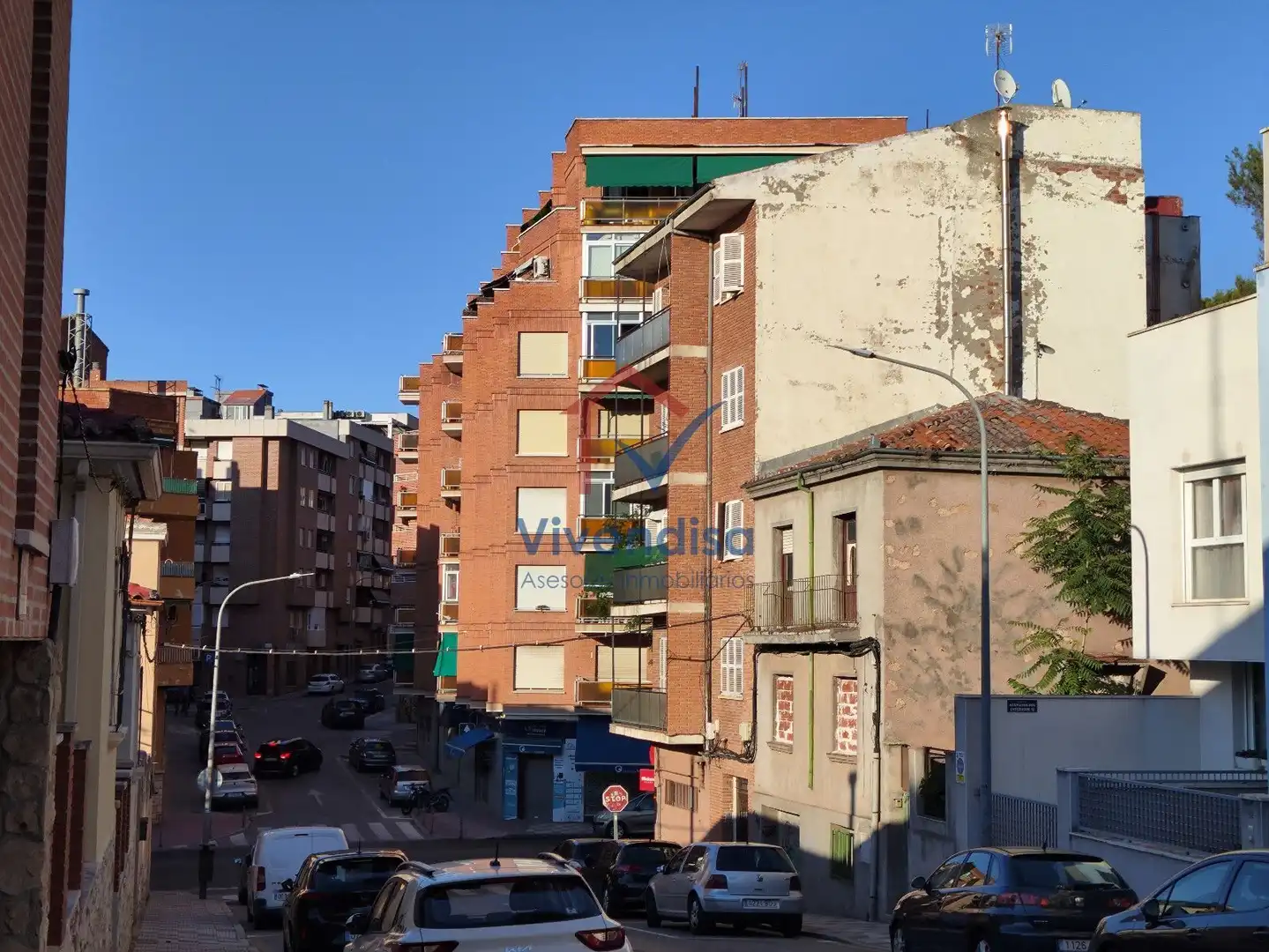 Vista exterior de Pis en venda en Guadalajara amb Calefacció i Terrassa