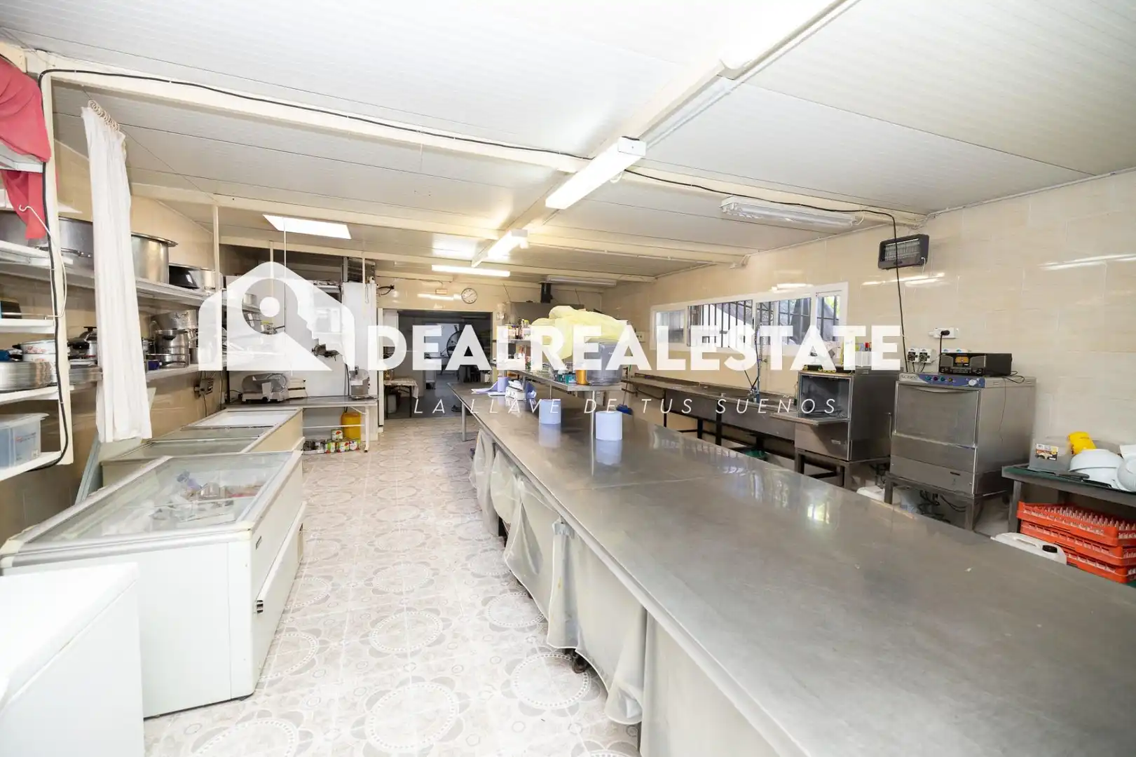 Local en venta en Calle FRAY LEOPOLDO ALPANDEIRE, Torre de la Reina