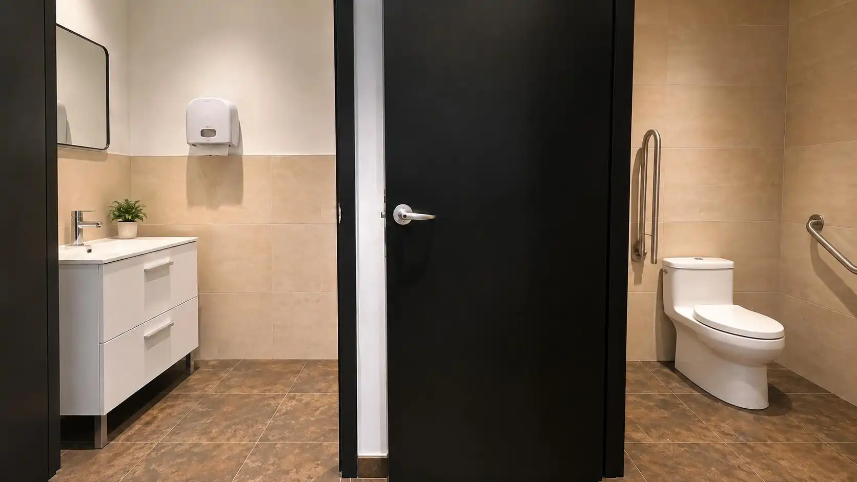 Badezimmer von Geschaftsraum zur Miete in Mataró mit Klimaanlage und Möbliert