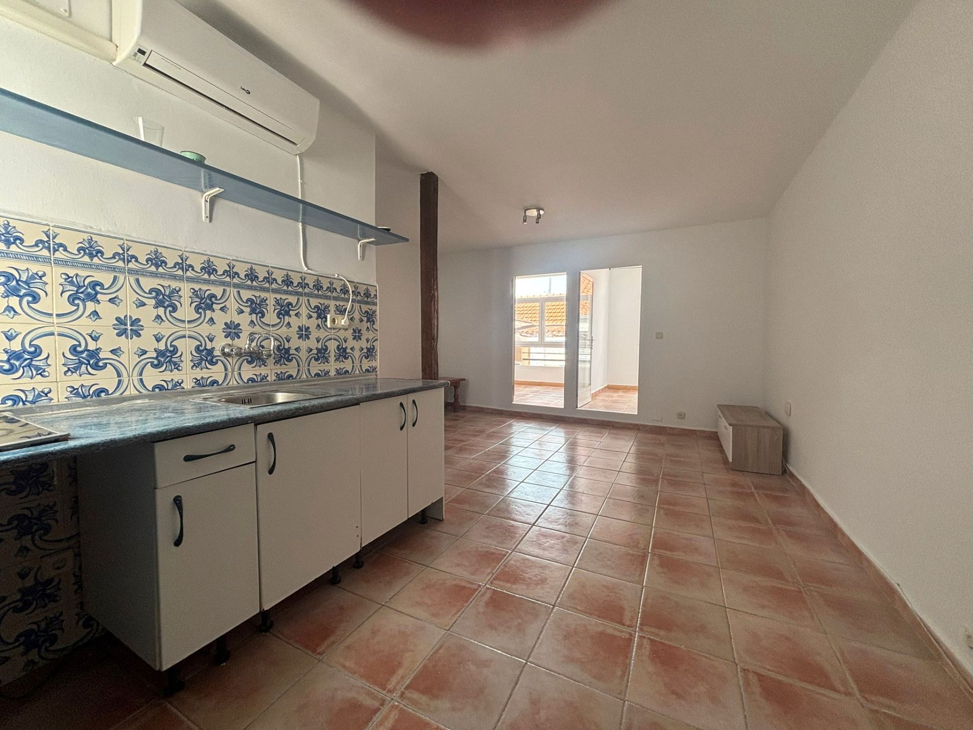 Cocina de Ático en venta en  Madrid Capital con Aire acondicionado y Calefacción