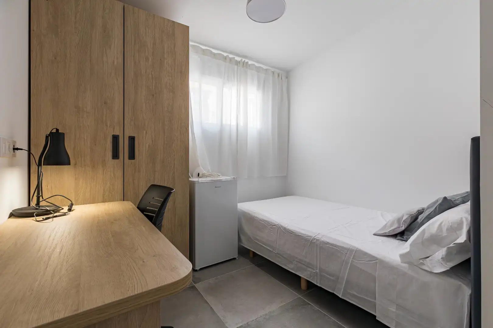 Schlafzimmer von Wohnung zur untervermieten in Murcia mit Klimaanlage, Heizung und Möbliert