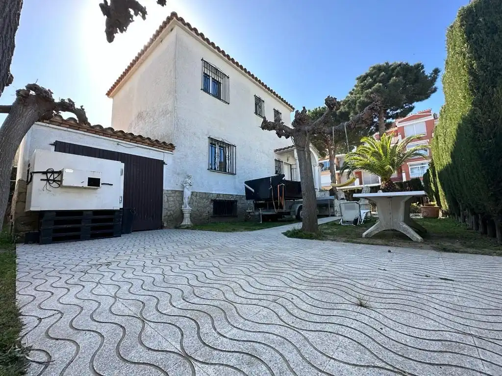 Casa con terraza en venta en Muga - Gran Reserva - Badia, imagen 3
