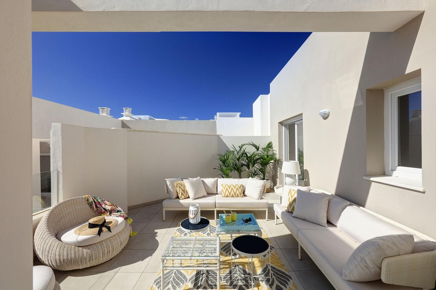 Terrace of Flat for sale in Marbella  with Swimming Pool