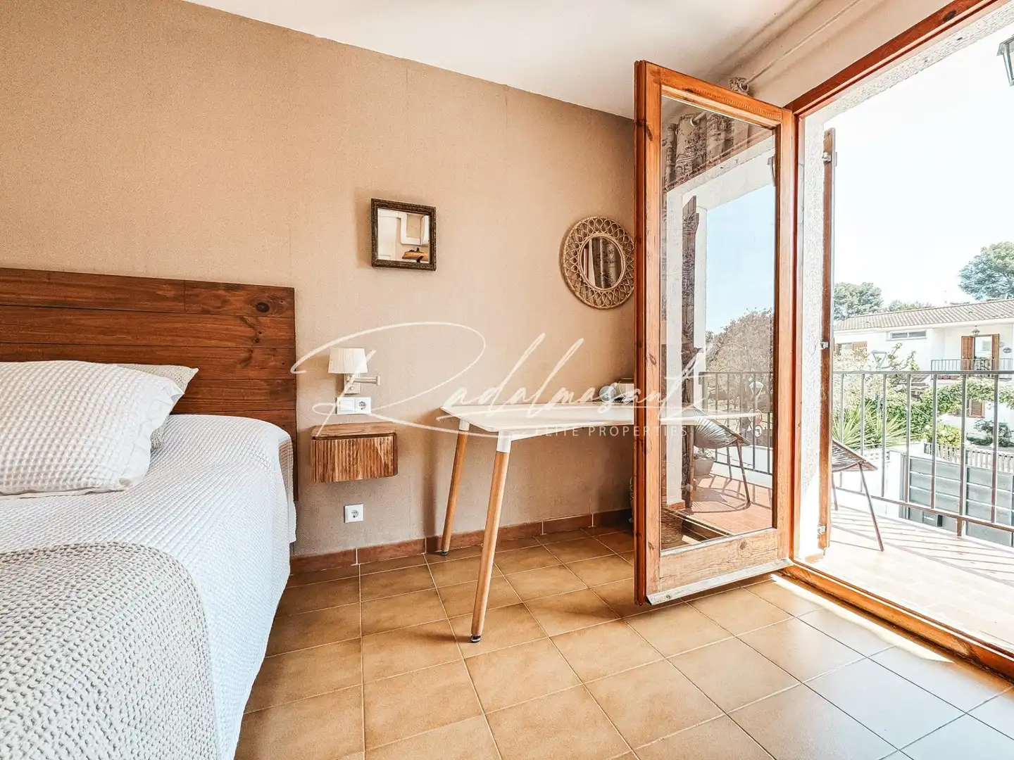 Dormitori de Casa o xalet en venda en Tarragona amb Aire condicionat, Calefacció i Jardí privat