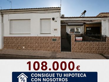 Terraced house with garden for sale in Barrio de la Constitución 34