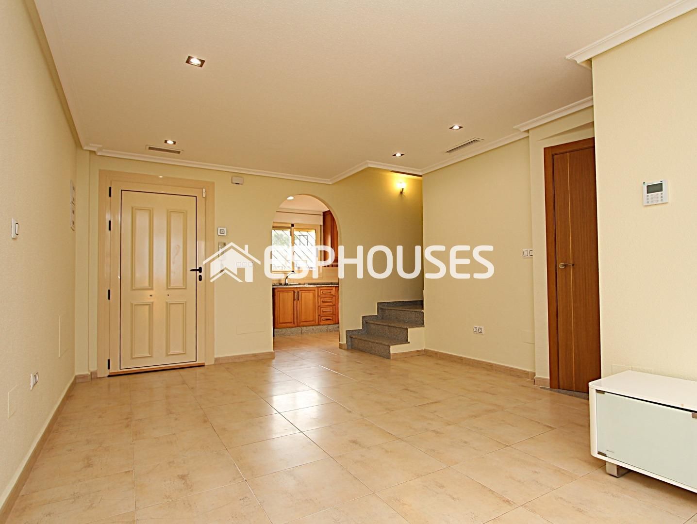 House or chalet for sale in Guardamar del Segura  with Air Conditioner, Storage room and Furnished