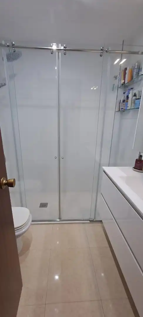 Badezimmer von Wohnung zum Verkauf in La Ràpita mit Klimaanlage, Möbliert und Gemeinschaftspool