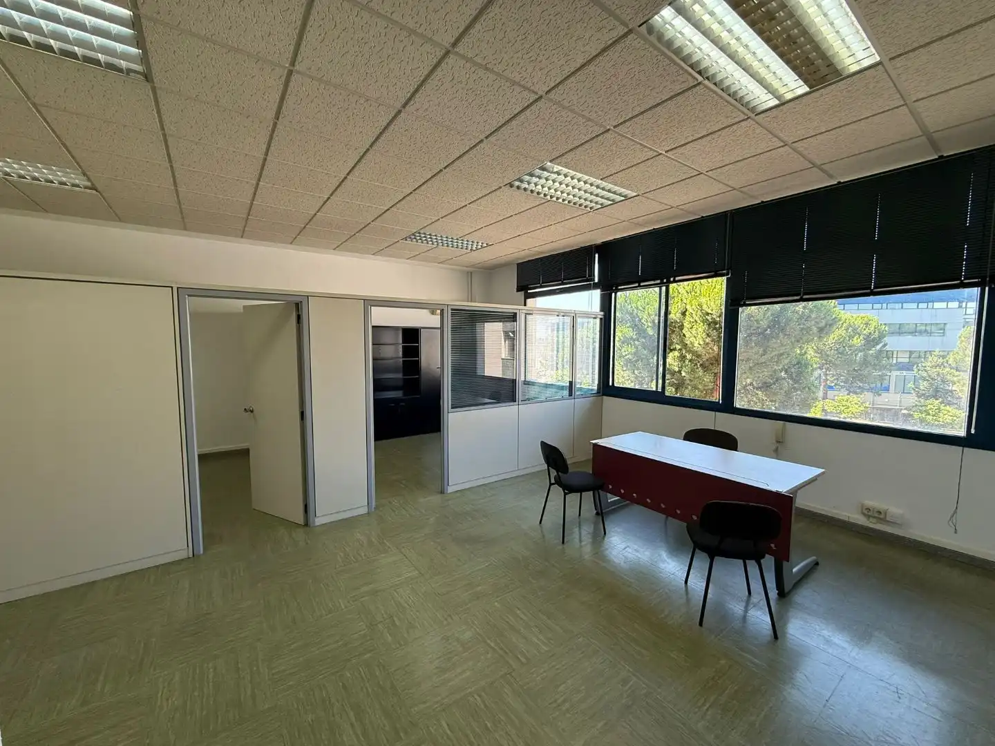 Commercial properties for rent in Alcobendas  with Air Conditioner and Furnished