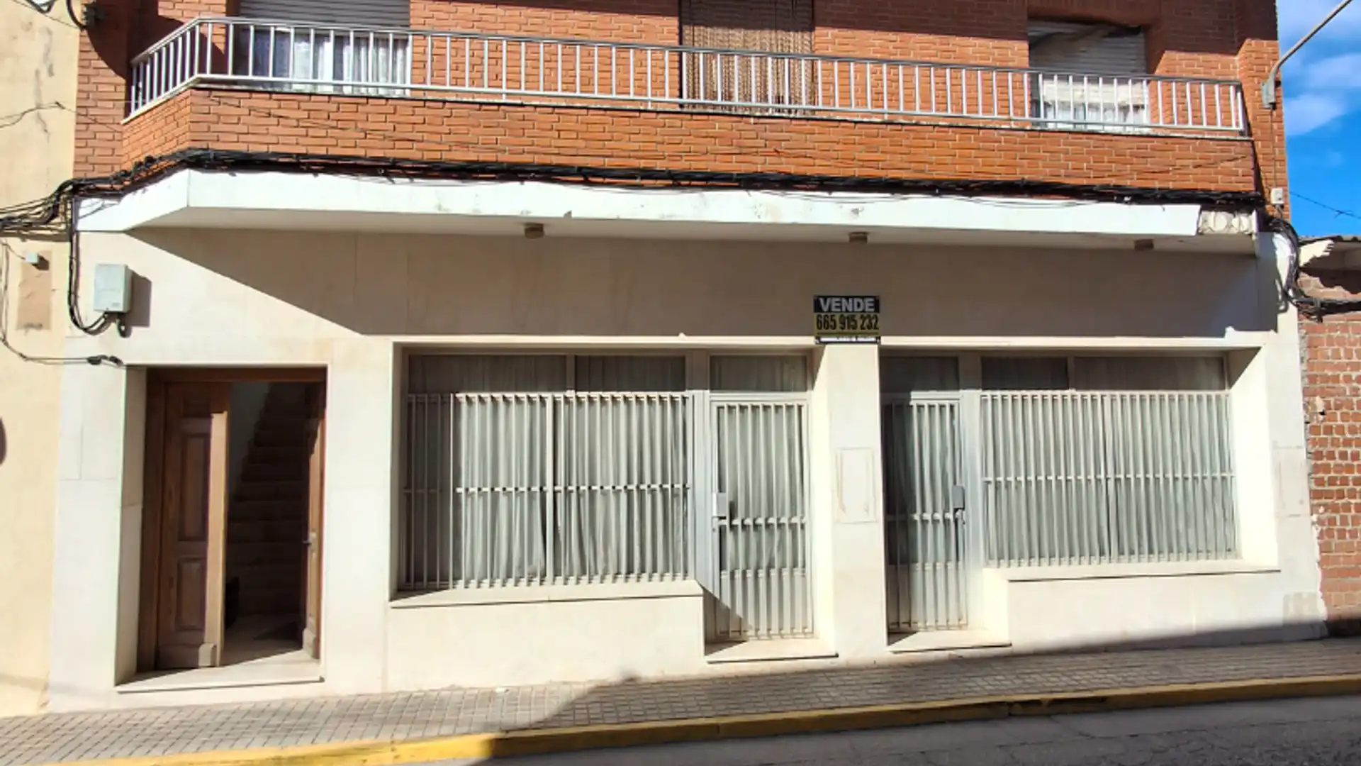 Exterior view of Building for sale in La Puebla de Almoradiel