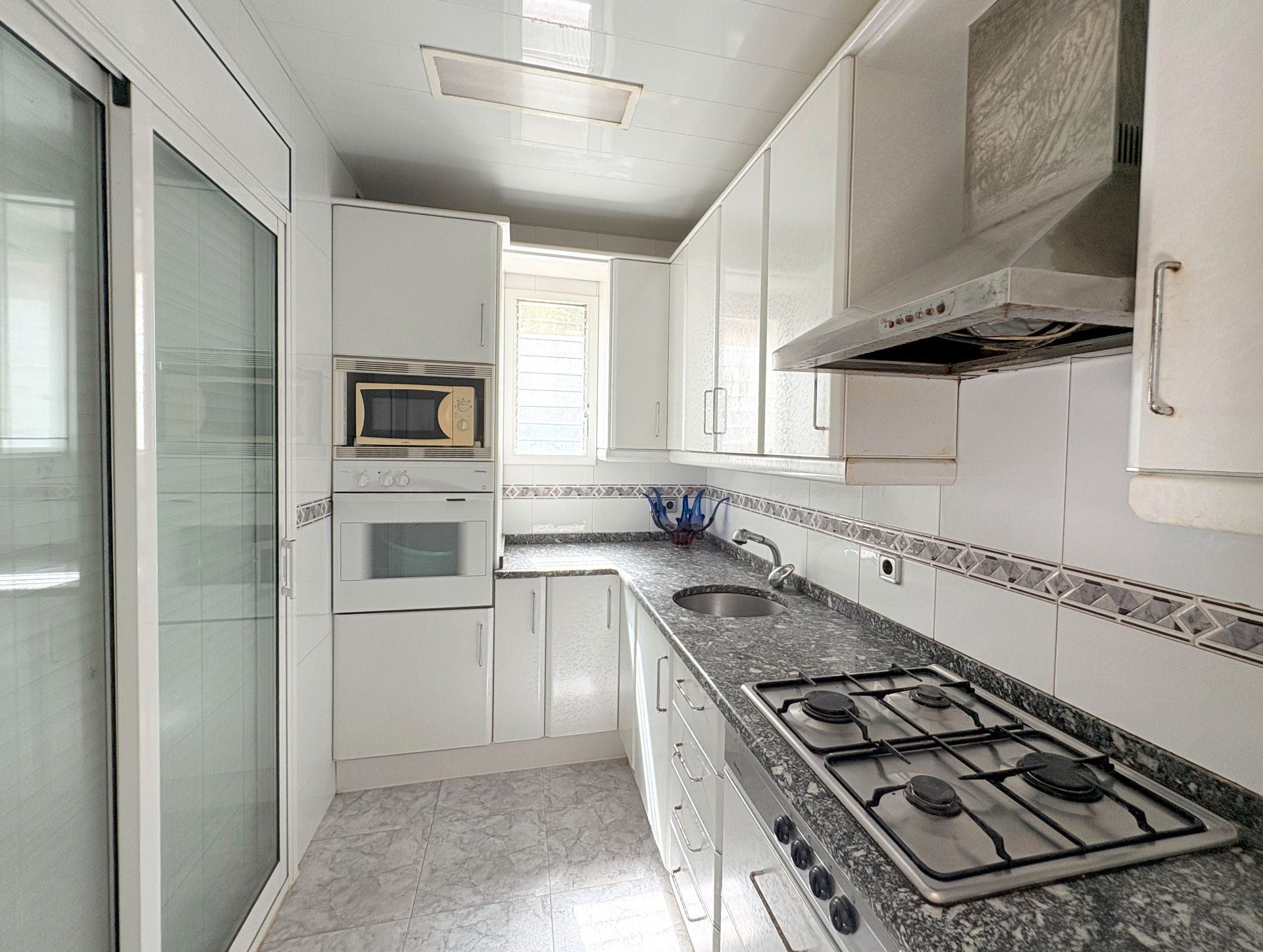 Kitchen of Single-family semi-detached for sale in Vilanova i la Geltrú  with Air Conditioner, Heating and Terrace