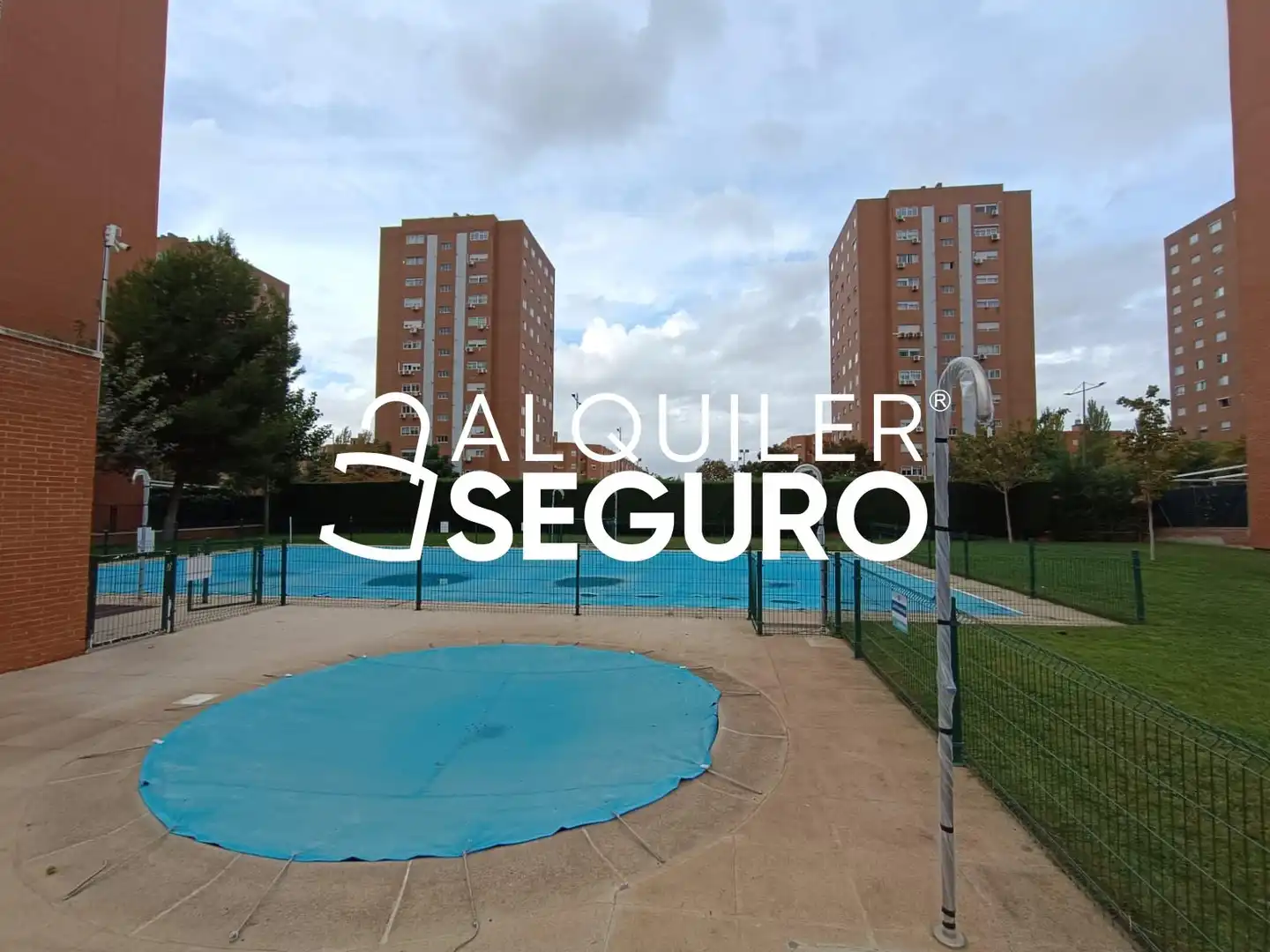 Appartamento con piscina in affitto a del Planeta Tierra, imagen 2