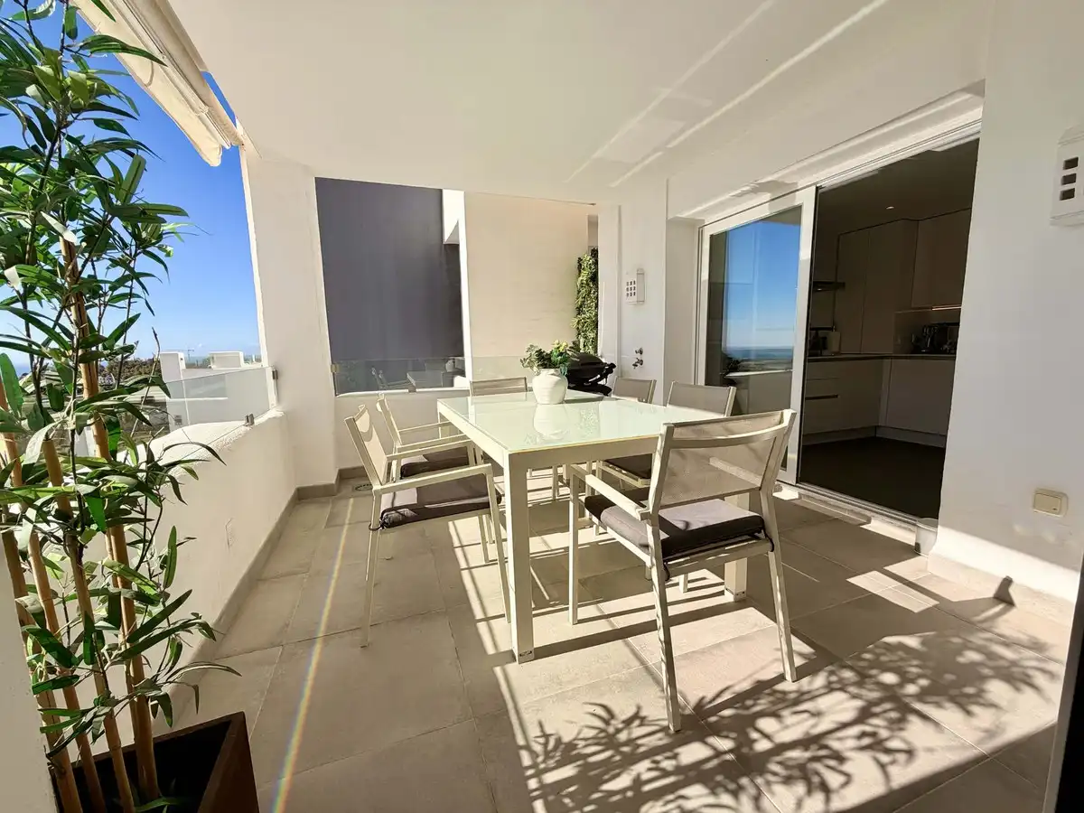 Terraza de Piso en venta en Benahavís con Aire acondicionado y Terraza
