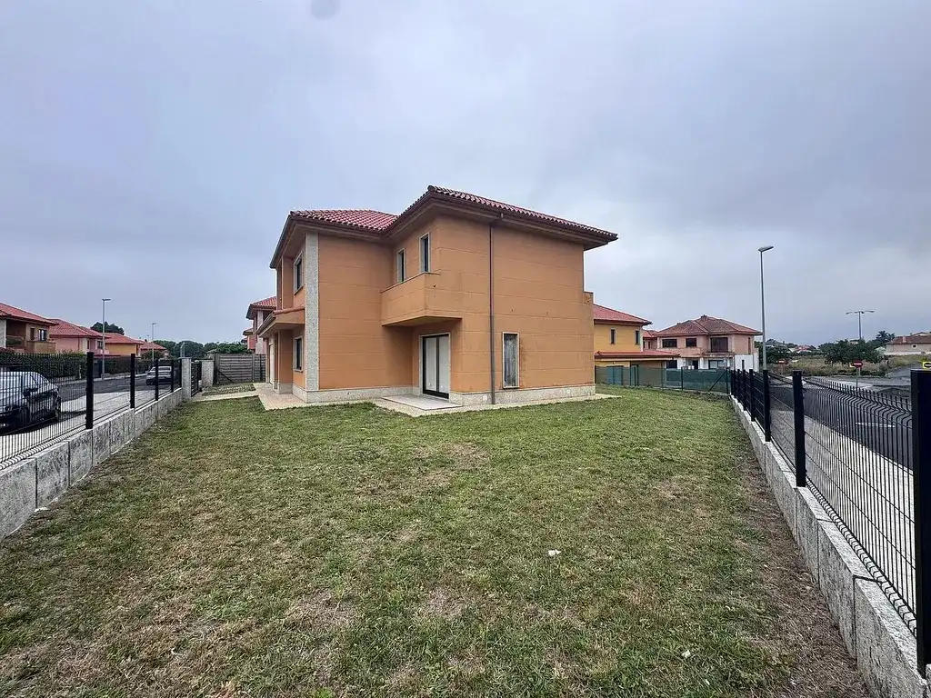 Vista exterior de Casa o xalet en venda en Ferrol