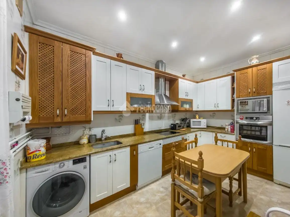 Piso con terraza en venta en Centro, imagen 5