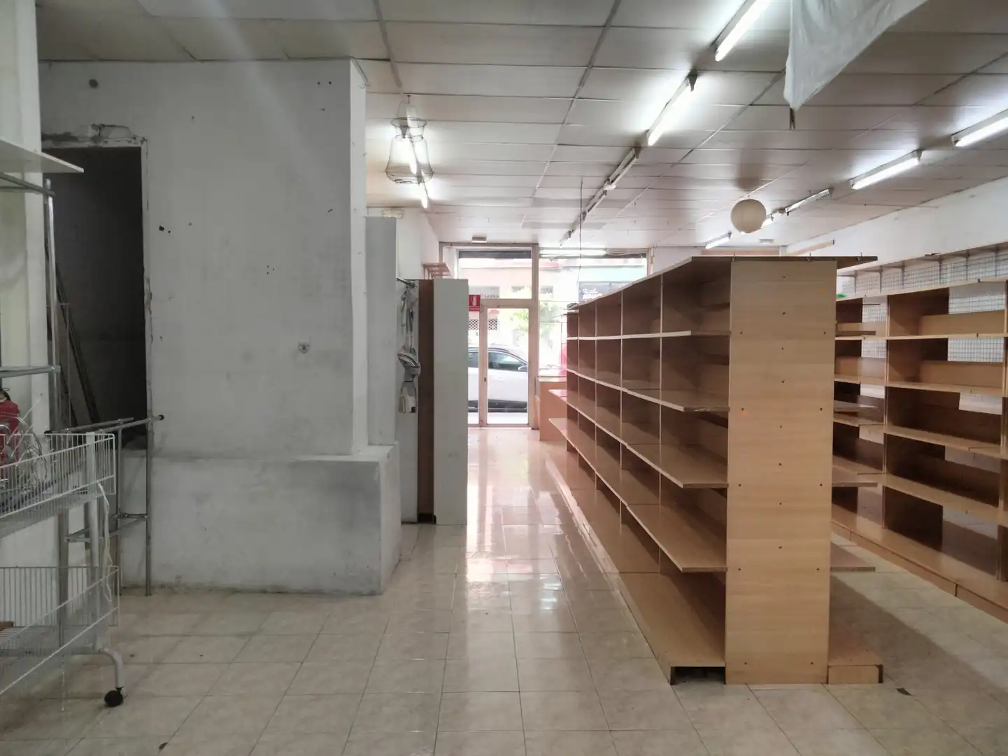 Geschaftsraum zur Miete in Oeste