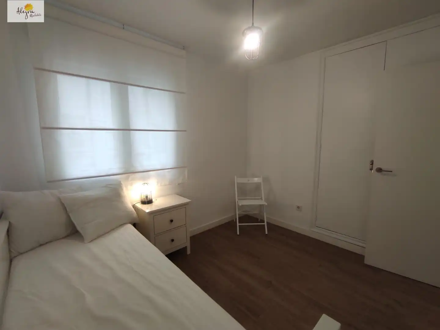 Schlafzimmer von Wohnungen zur Miete in Valencia mit Klimaanlage, Heizung und Terrasse