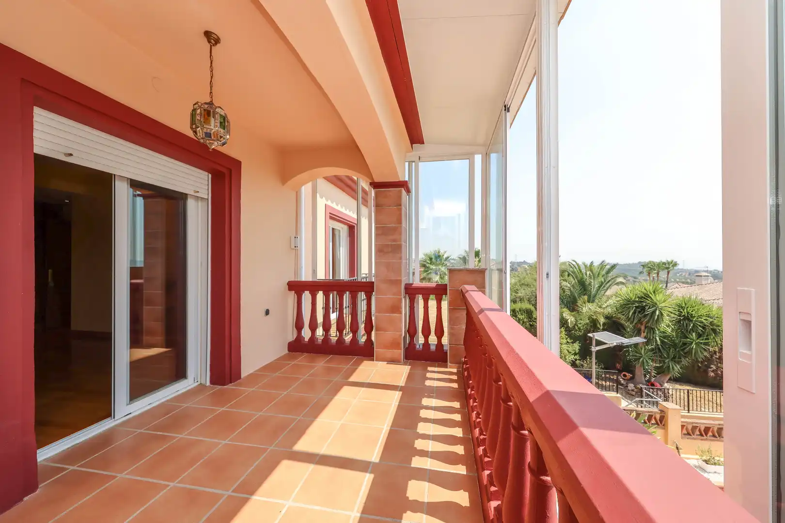 Balcony of Houses for sale in Coín