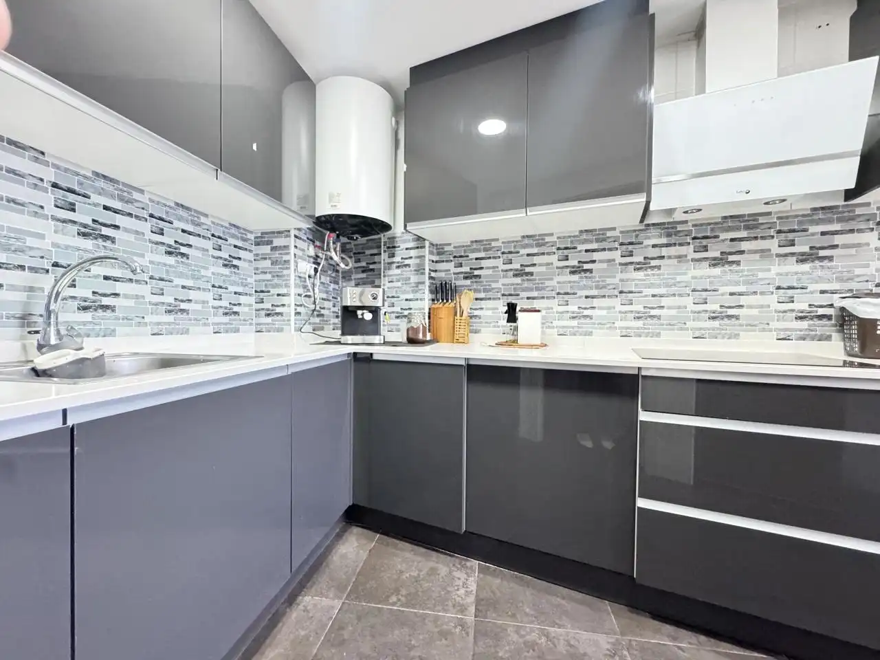 Kitchen of Flat for sale in Sils