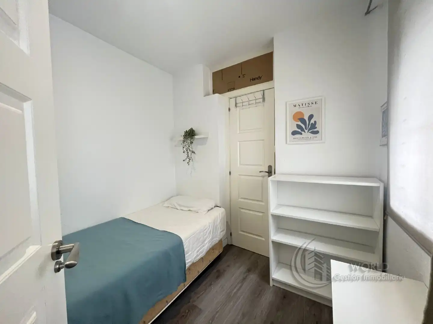 Schlafzimmer von Wohnung zur Miete in Madrid mit Klimaanlage, Heizung und Möbliert