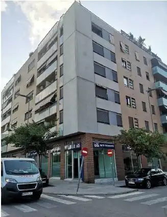 Local comercial en venda a Calle Lones les, imagen 4