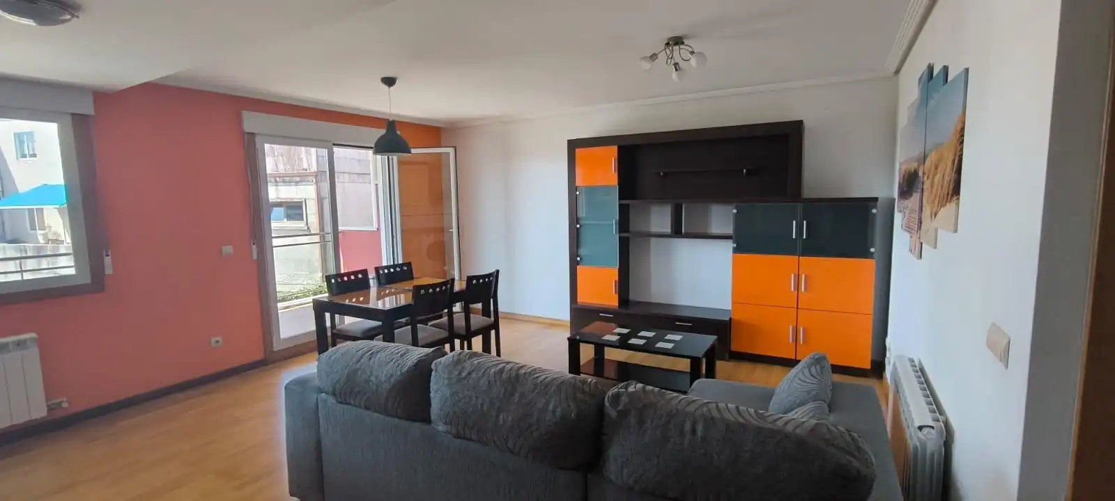 Sala de estar de Apartamento en venta en Vilagarcía de Arousa con Calefacción, Parquet y Terraza