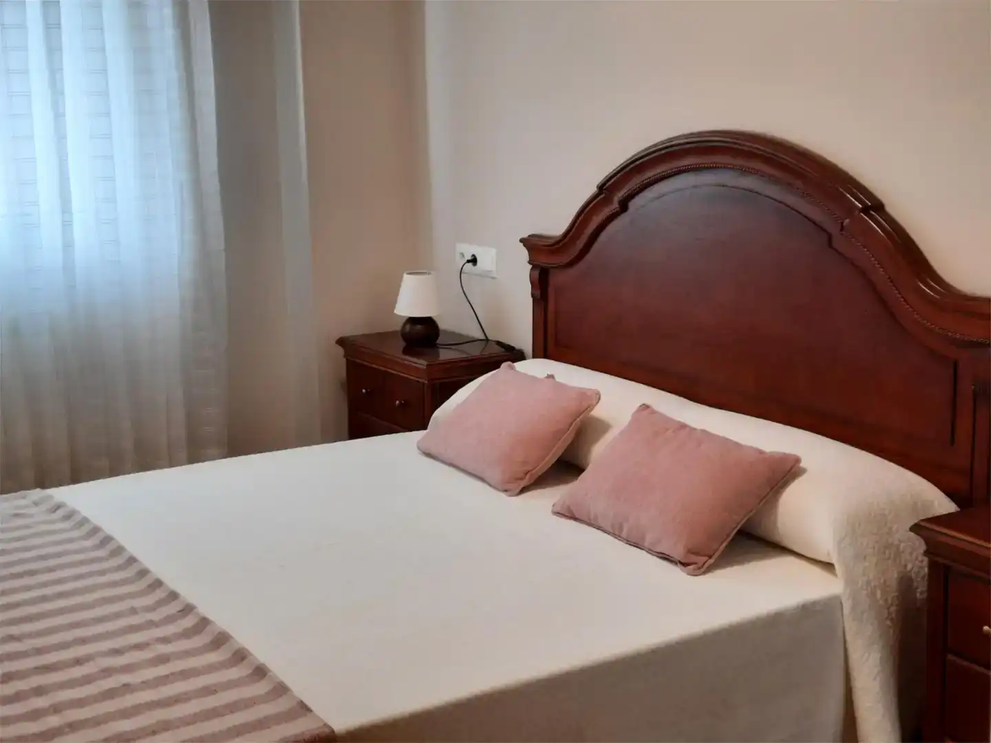 Schlafzimmer von Wohnung zur Miete in Gozón