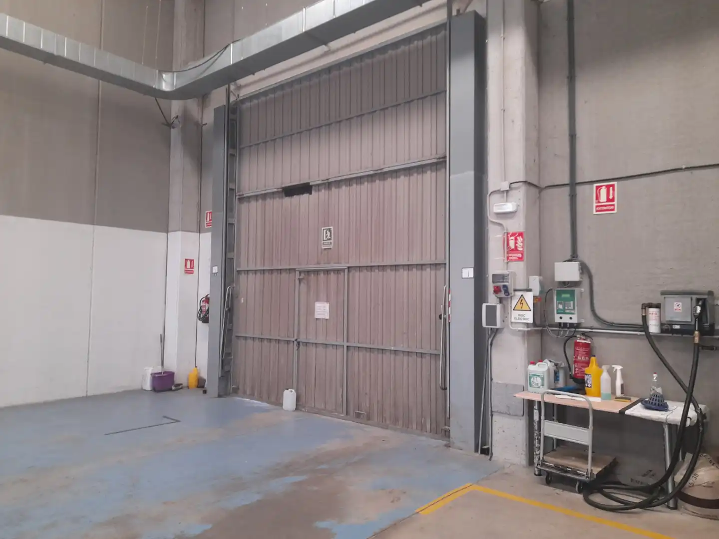 Industrial buildings for rent in Forallac
