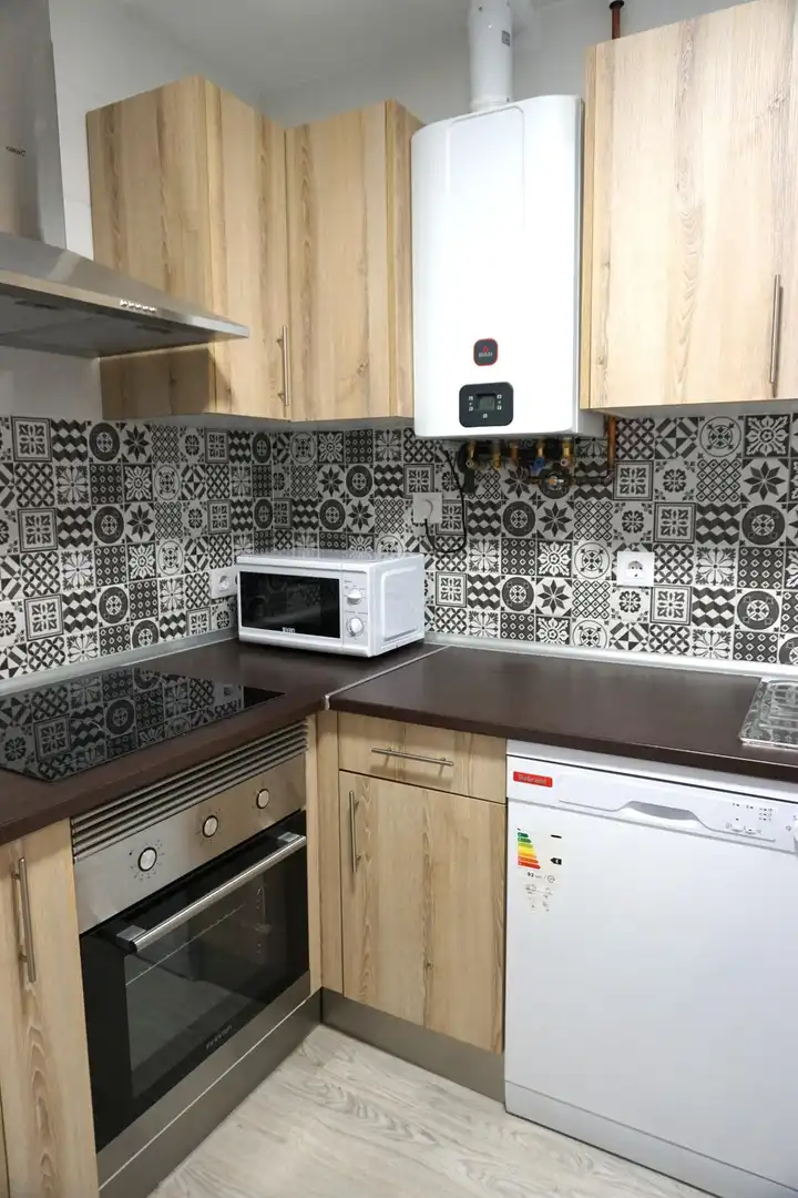 Room in Calle CAPITAN MENDEZ VIGO, 50, Santo Tomás