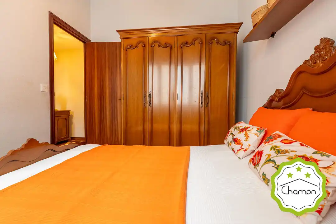 Habitación de Piso en venta en Bilbao  con Calefacción y Balcón