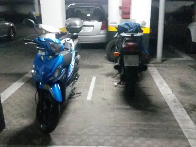 Parkplatz von Garage zur Miete in Madrid