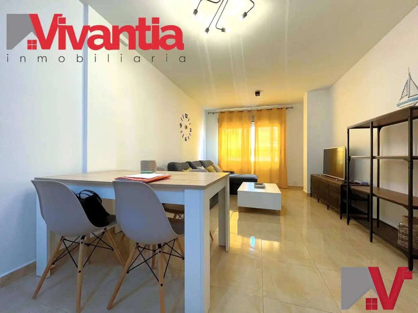 Apartamento con ascensor en venta en Lorca Ciudad
