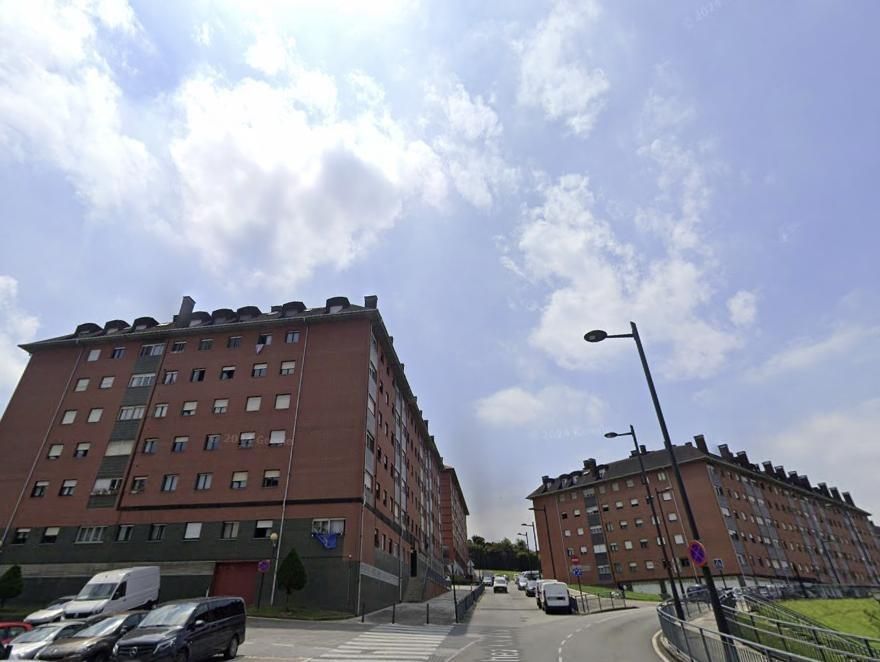 Exterior view of Flat for sale in Oviedo   with Storage room