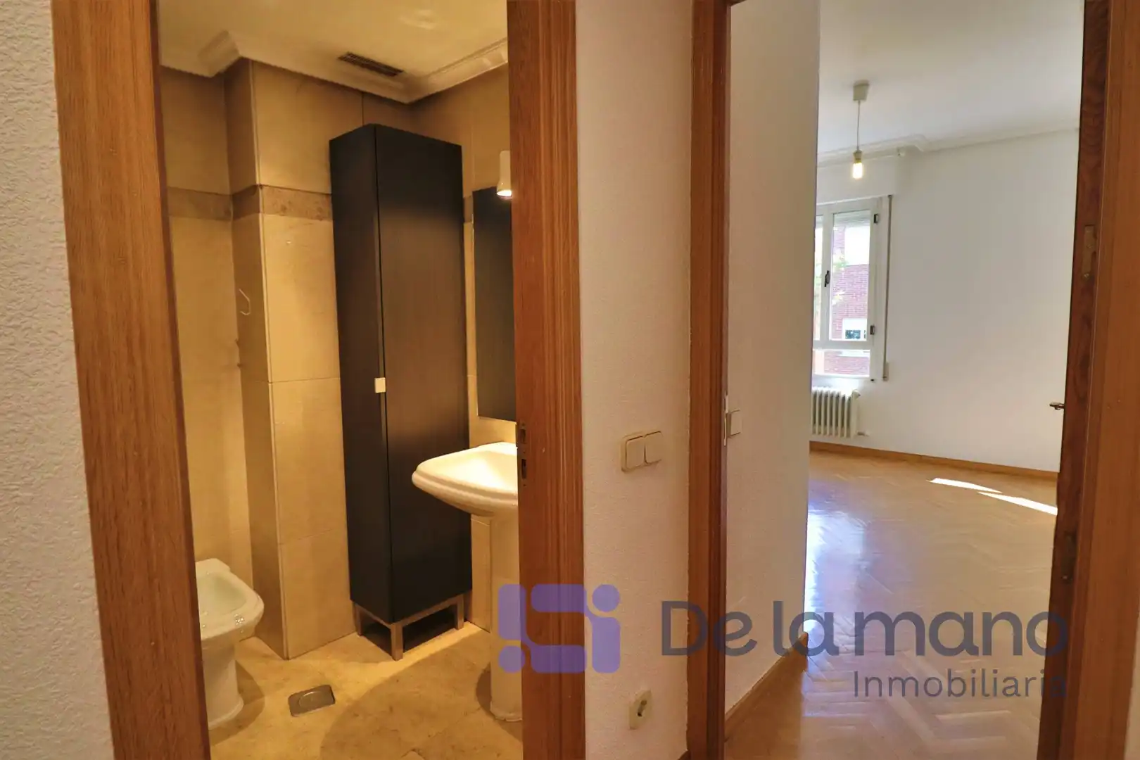 Baño de Piso de alquiler en Madrid con Calefacción y Parquet