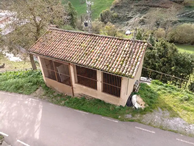 Vista exterior de Finca rústica en venta en Salas con Amueblado