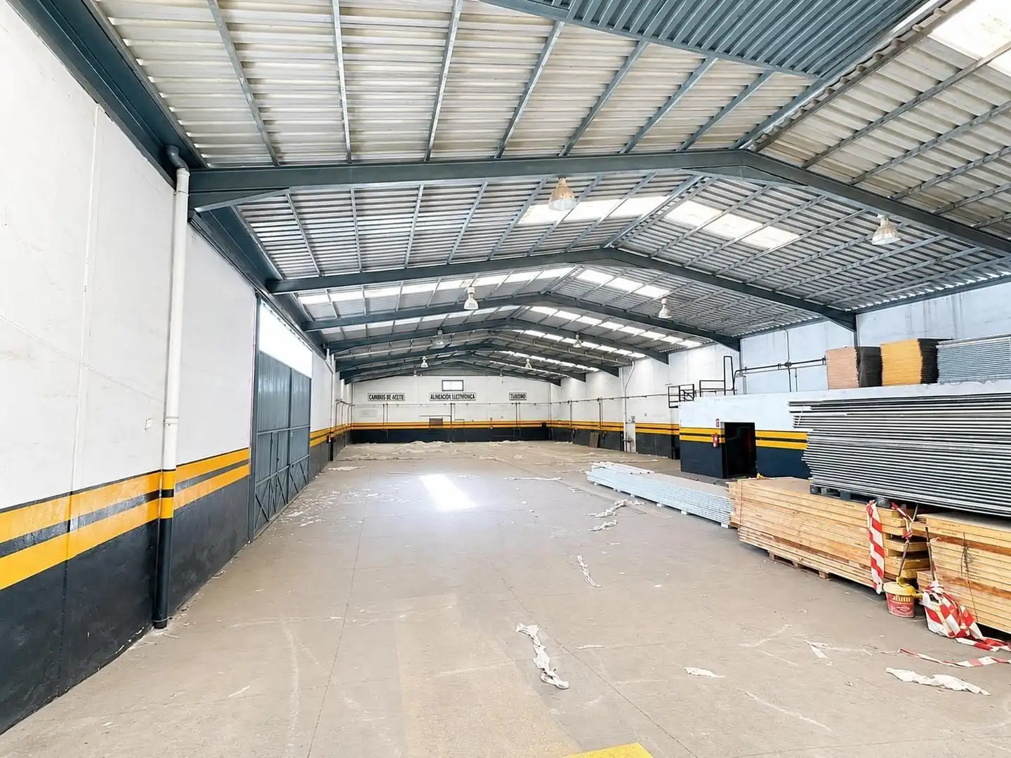 Fabrikhallen zur Miete in Granadilla de Abona