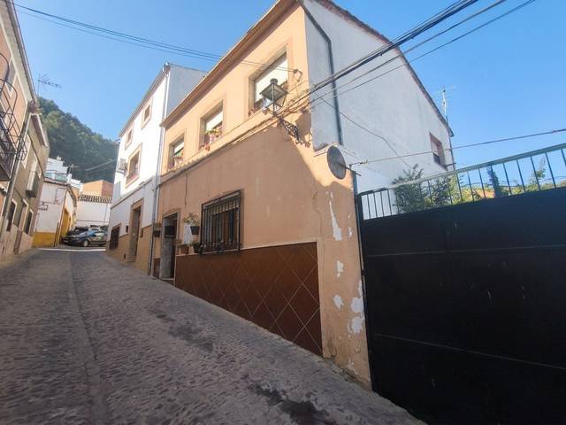 Casa-chalet en Venta en Santisteban del Puerto