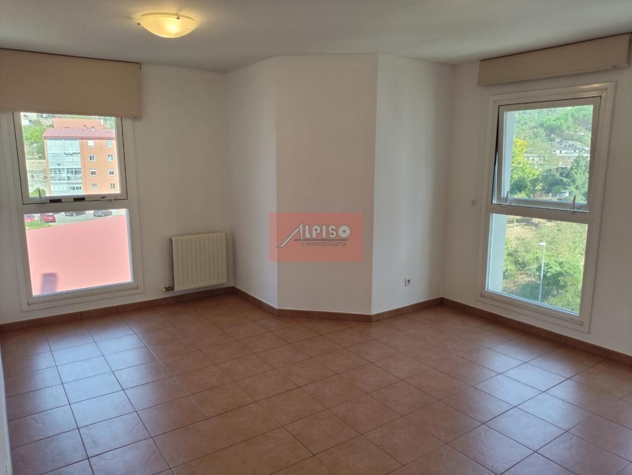 Living room of Flat for sale in Ourense Capital   with Heating and Furnished