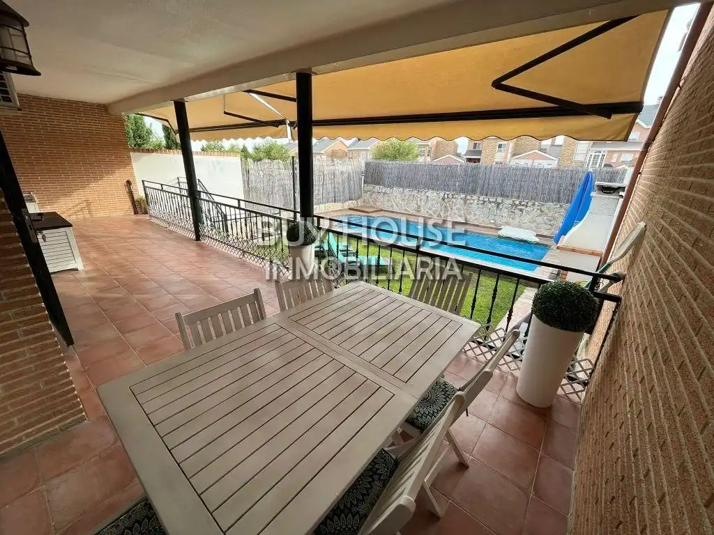 Terraza de Casa o chalet en venta en Illescas con Jardín privado