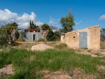 Terrain rustique à vendre à Casc Antic