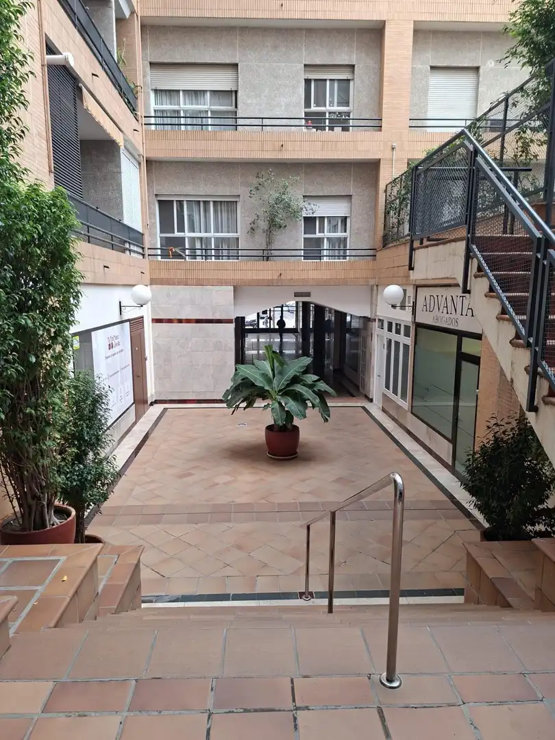 Local en venta en Sevilla con Aire acondicionado