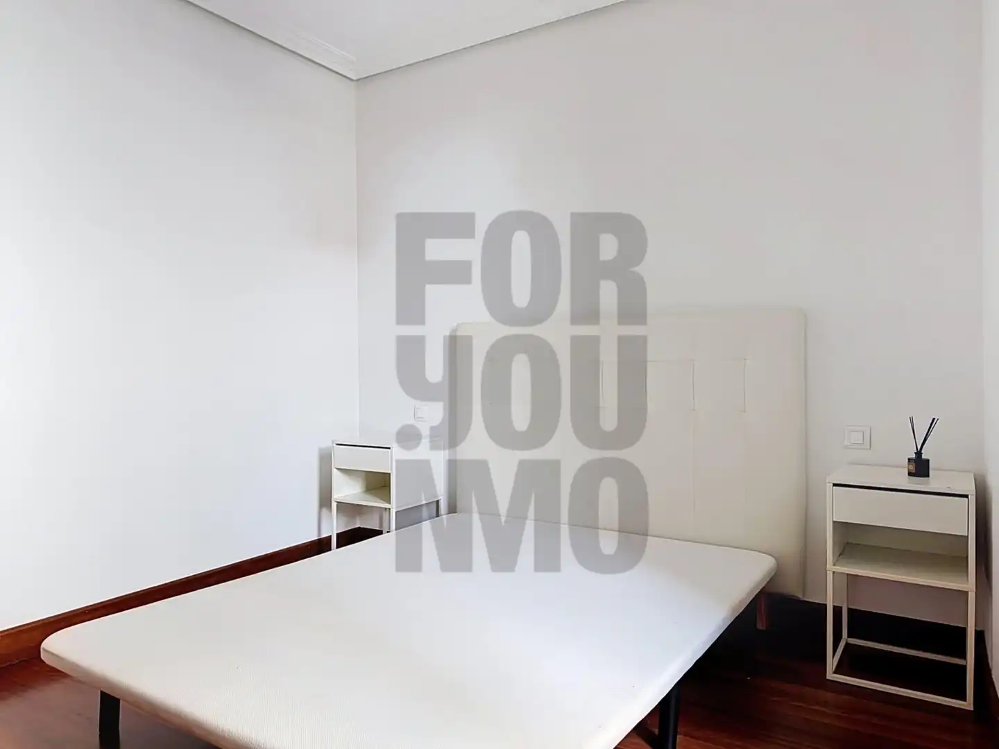 Habitación de Piso en venta en Irun  con Calefacción, Trastero y Balcón