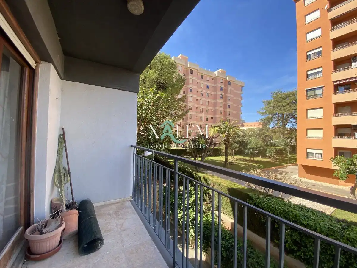 Terrassa de Pis en venda en Castellón de la Plana / Castelló de la Plana amb Balcó