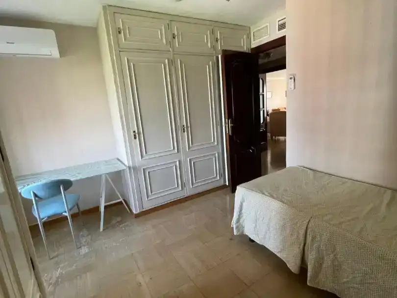 Bedroom of Flat for rent in Triana