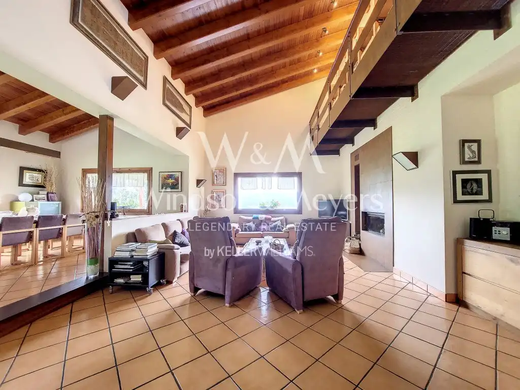 Sala d'estar de Casa o xalet en venda en Alàs I Cerc amb Jardí privat i Piscina