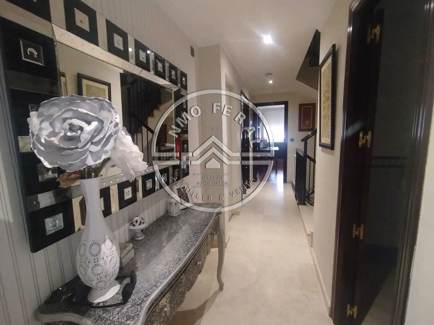 Casa con terraza en venta en Écija, imagen 2