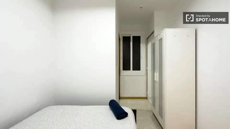 Flat with terrace to rent in Ciutat Vella, imagen 8