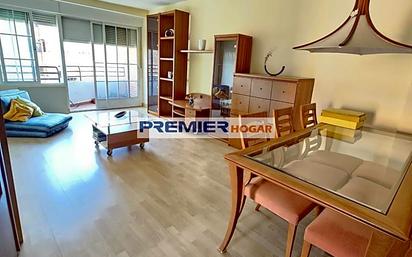 Living room of Flat for sale in  Madrid Capital  with Air Conditioner and Terrace