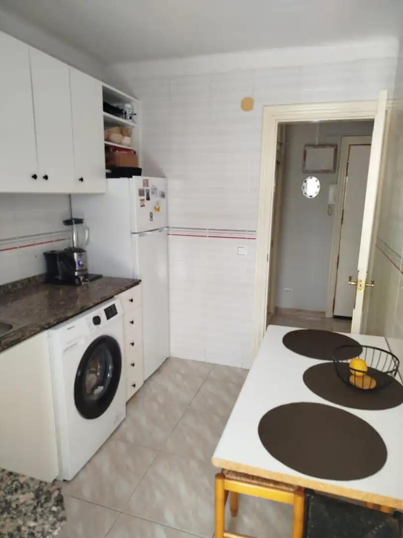 Cuina de Pis en venda en Salou amb Aire condicionat, Terrassa i Balcó
