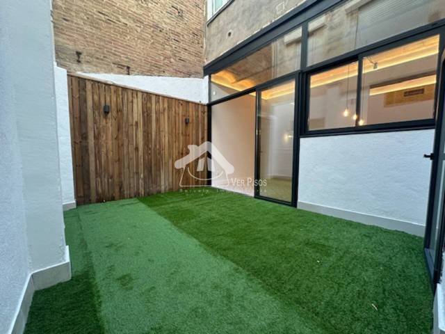 Piso en Venta en Calle Santiago Rusiñol en Casagemes